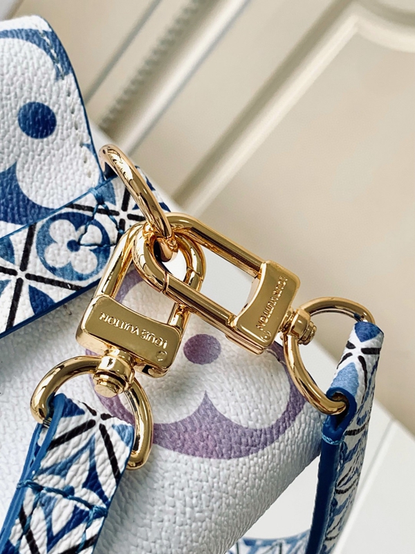 ルイヴィトンバッグ素材ディテール